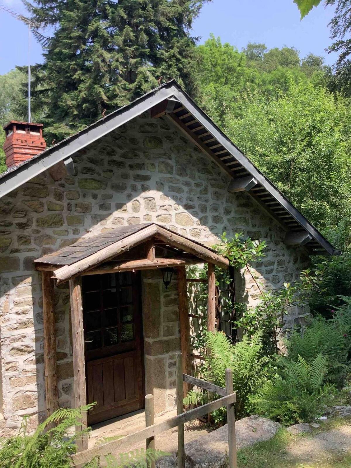 Woodland Cottage Faux-la-Montagne Kültér fotó